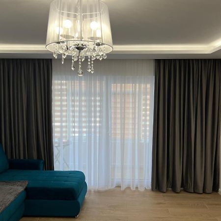 Luxury Apartment Centrul Vechi Curtea de Argeş Zewnętrze zdjęcie