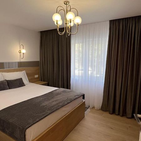 Luxury Apartment Centrul Vechi Curtea de Argeş Zewnętrze zdjęcie
