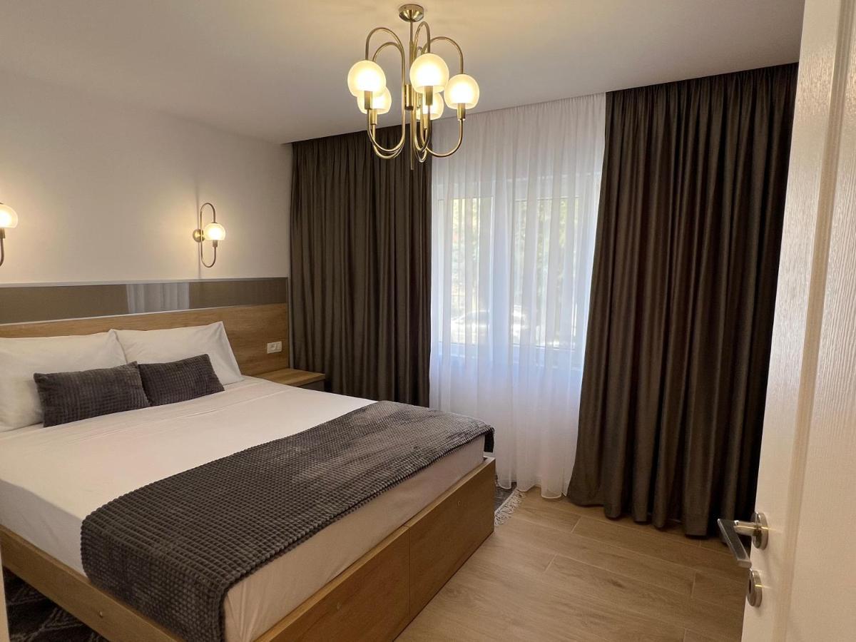Luxury Apartment Centrul Vechi Curtea de Argeş Zewnętrze zdjęcie